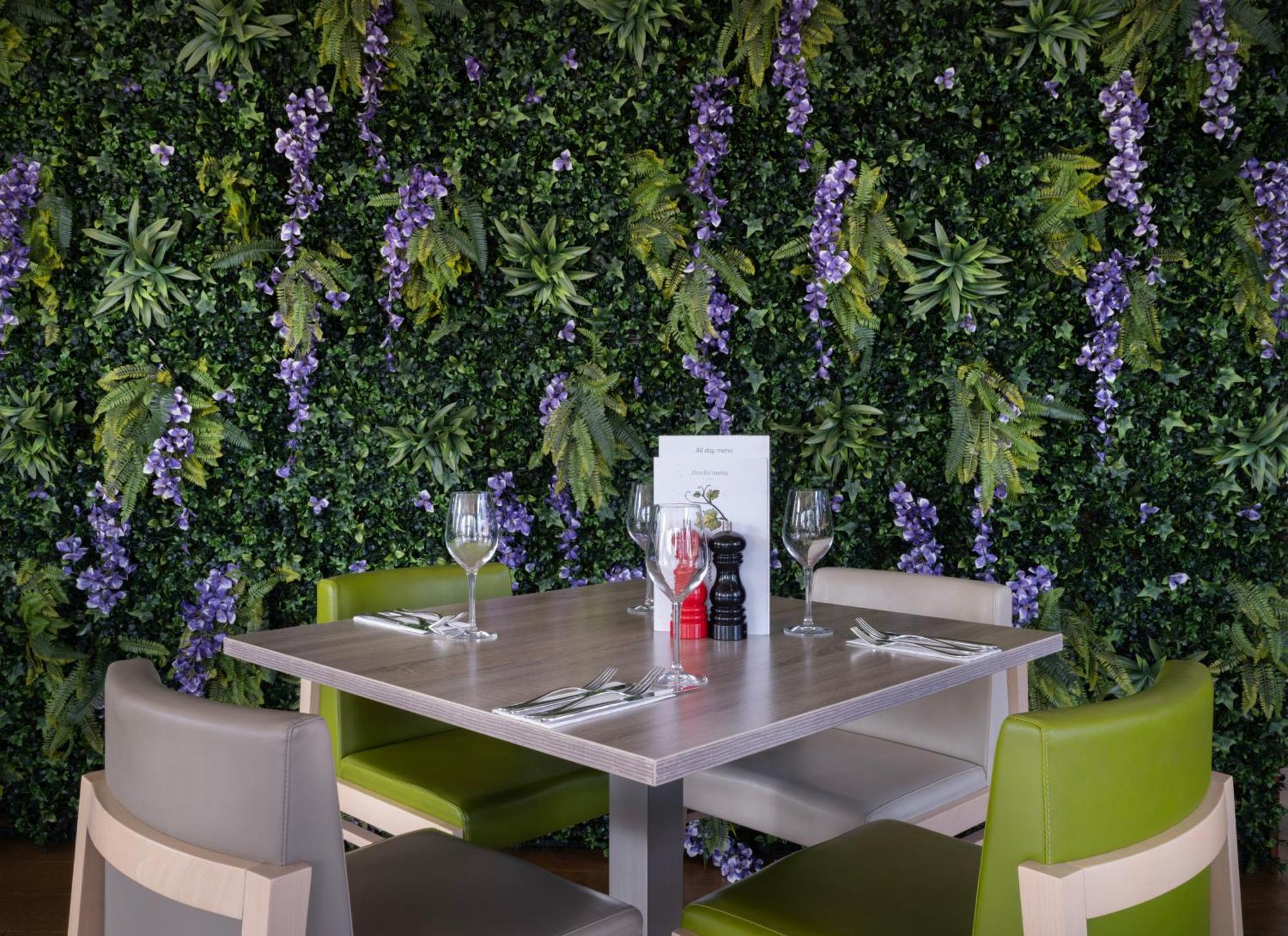 Racecourse By Ihg