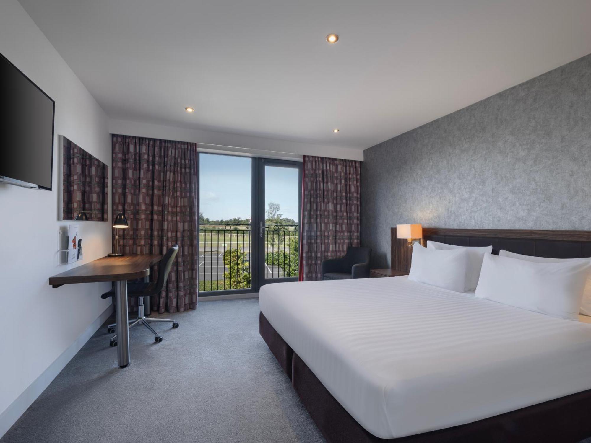 Hotel Racecourse By Ihg Huntingdon