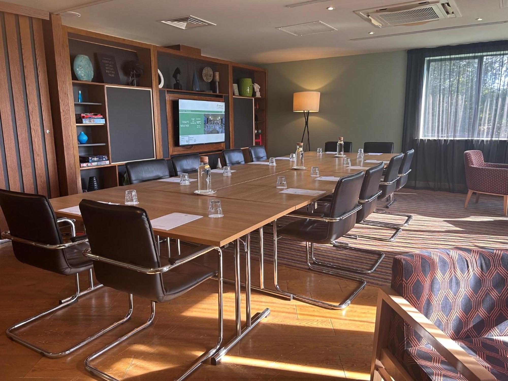 Hotel Racecourse By Ihg 3*